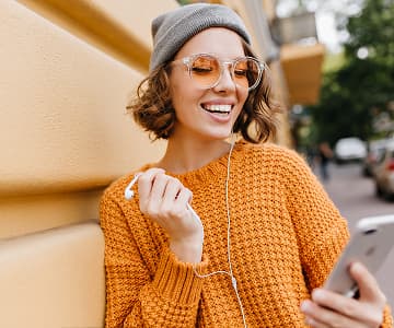 Woman learning with online courses